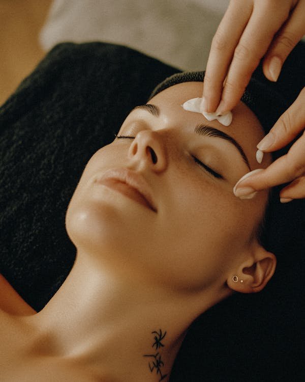 Conseils beauté et bien-être pour rayonner au quotidien